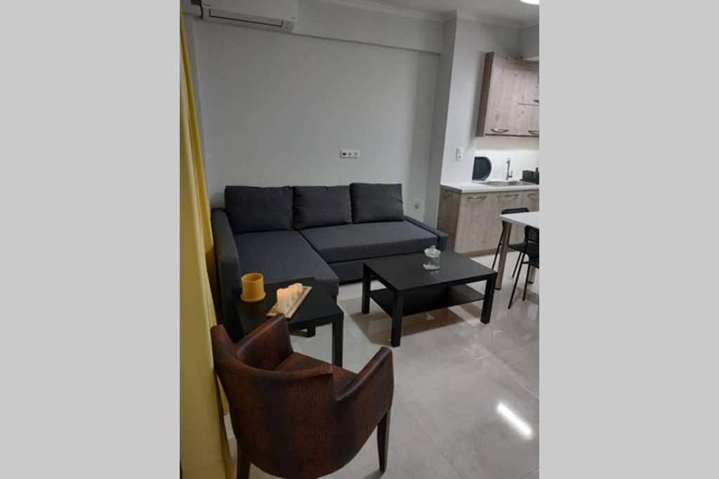 Arxontia 1 Appartement Kalamáta Buitenkant foto
